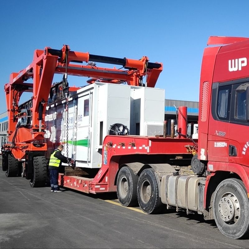 O móbil de SPEO escarrancha o guindaste 35 Ton For Lifting Oversized Loads do portador